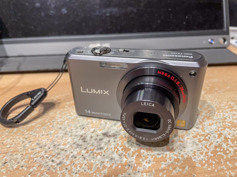 Panasonic Lumix DMC-FX150】2024年3月のオールドコンデジ（沈胴式レンズ）RAW現像可能なLeica  ELMARITズームレンズのCCDセンサー機 | TO BE CONTINUED