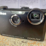 【Nikon COOLPIX S1100pj】2024年4月のオールドコンデジ（屈曲式レンズ）プロジェクター内蔵のCCDセンサー機