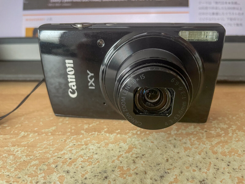 Canon IXY 210】2024年8月のオールドコンデジ（沈胴式レンズ）軽量10倍ズームでWifi機能搭載の20M画素CCDセンサー機 | TO  BE CONTINUED